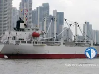 Nave refrigerata in vendita