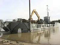 Nave da sbarco, con serbatoi in vendita