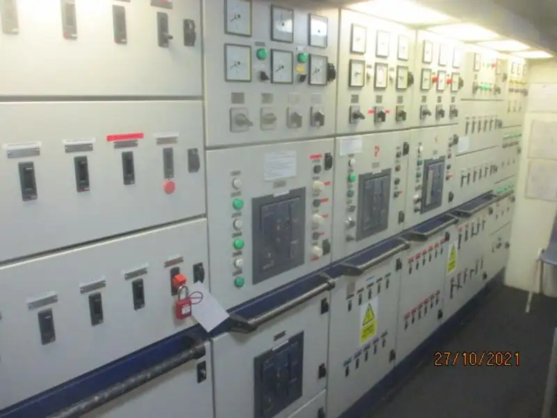 Nave refrigerata in vendita