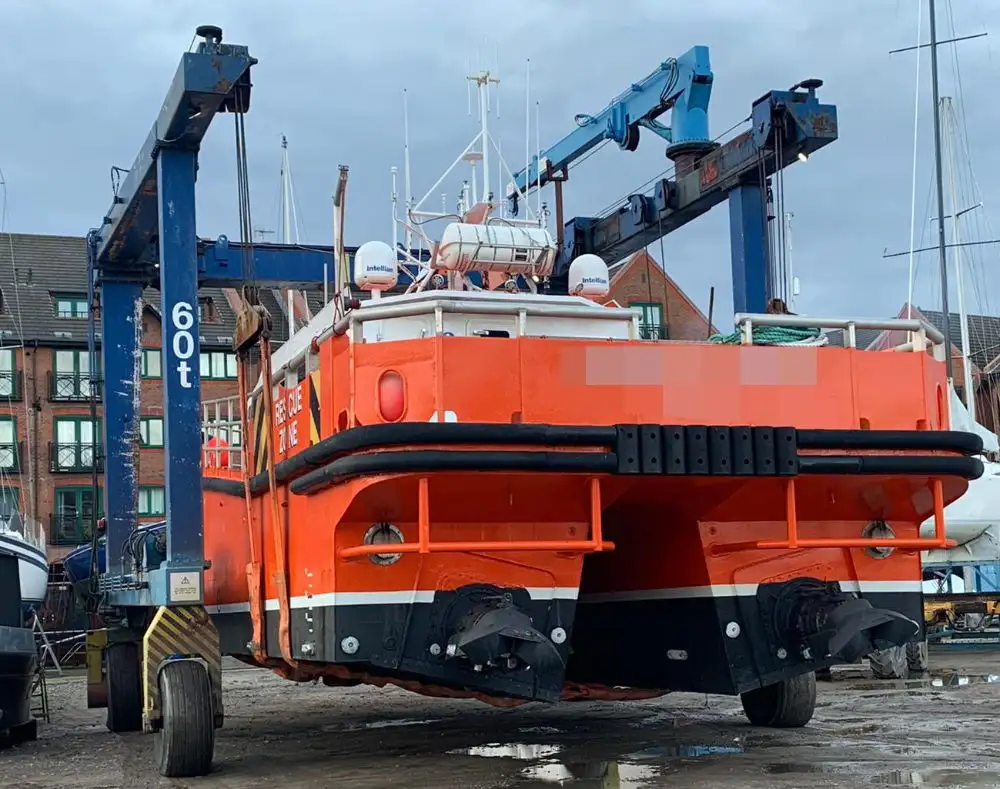 Nave di servizio per parchi eolici in vendita