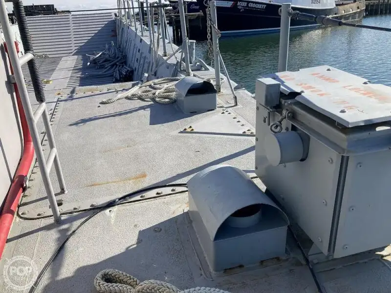 Nave da sbarco, con serbatoi in vendita