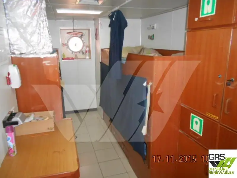 Nave di supporto in vendita