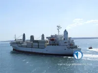 Nave refrigerata in vendita