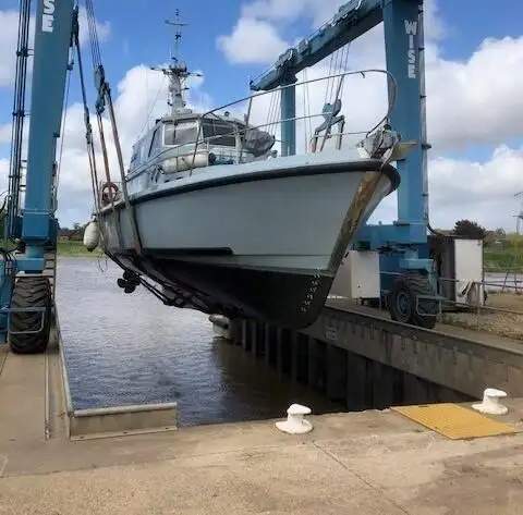Nave da rilevamento in vendita