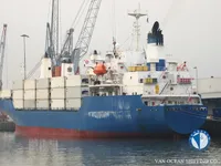 Nave refrigerata in vendita