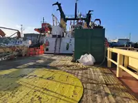 Nave di supporto in vendita