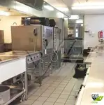 Chiatta adibita ad alloggio in vendita