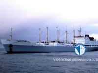 Nave refrigerata in vendita
