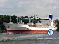 Nave refrigerata in vendita