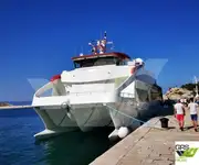 Nave passeggeri in vendita