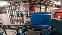 Nave di supporto in vendita