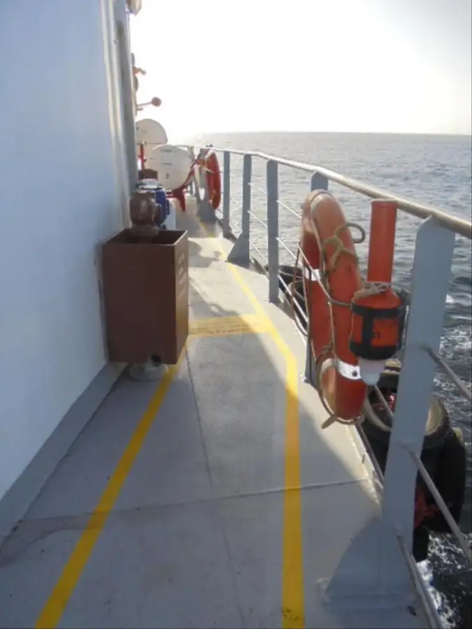 Nave refrigerata in vendita