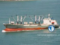 Nave refrigerata in vendita