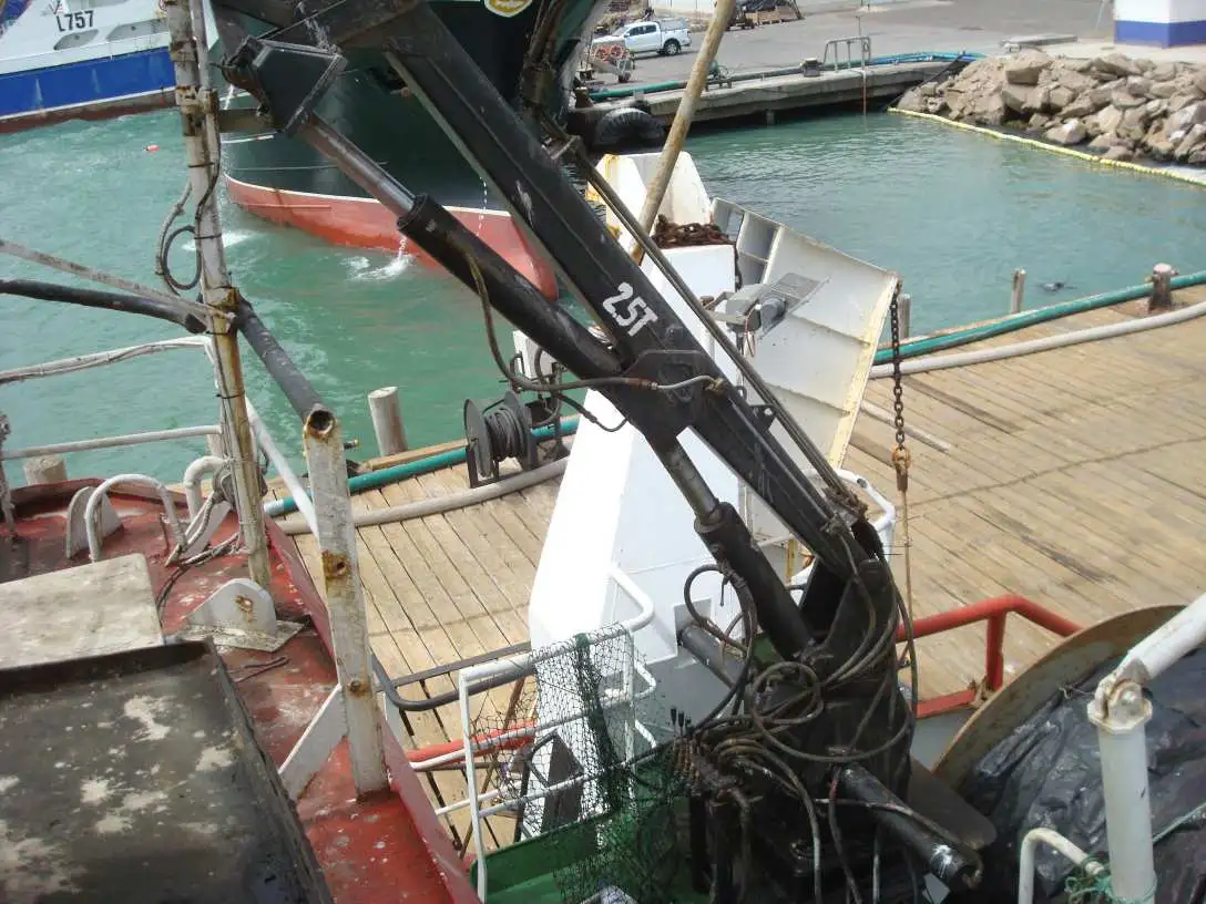 Peschereccio a strascico in vendita