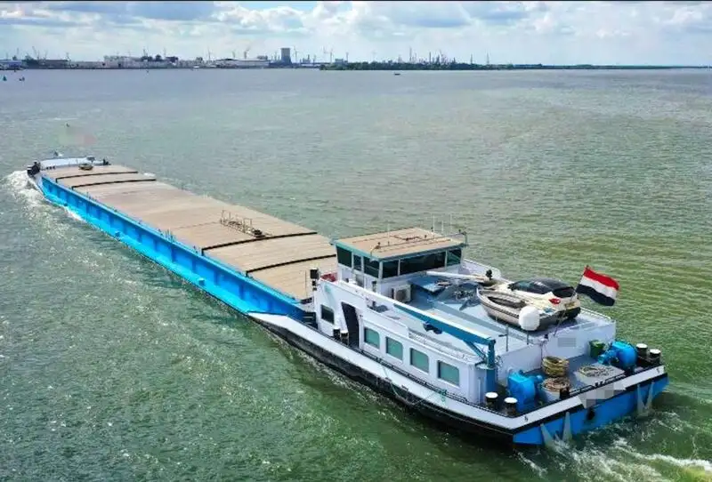 Chiatta in vendita