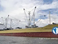 Nave refrigerata in vendita