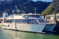 Nave passeggeri in vendita