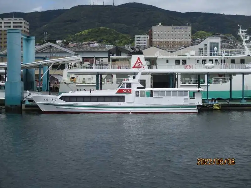 Nave passeggeri in vendita