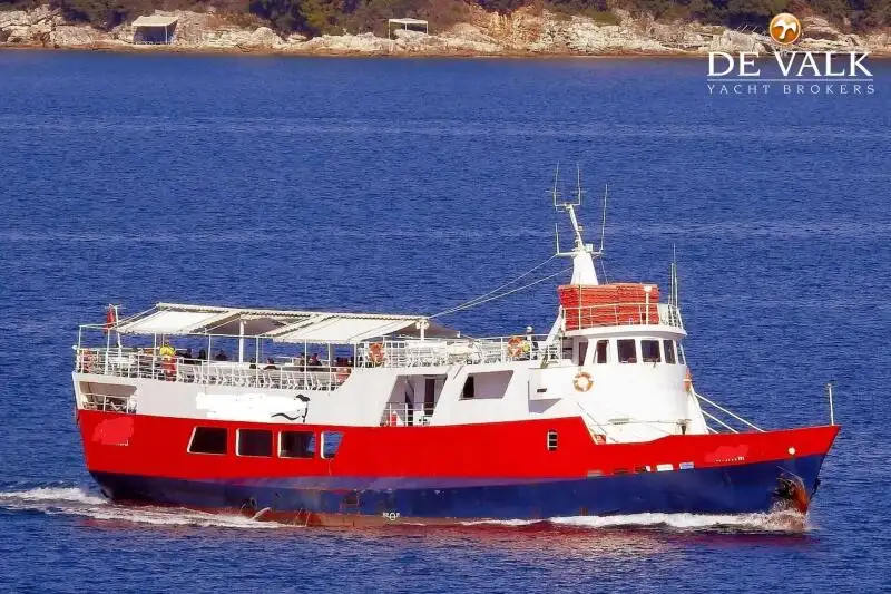 Nave traghetto in vendita