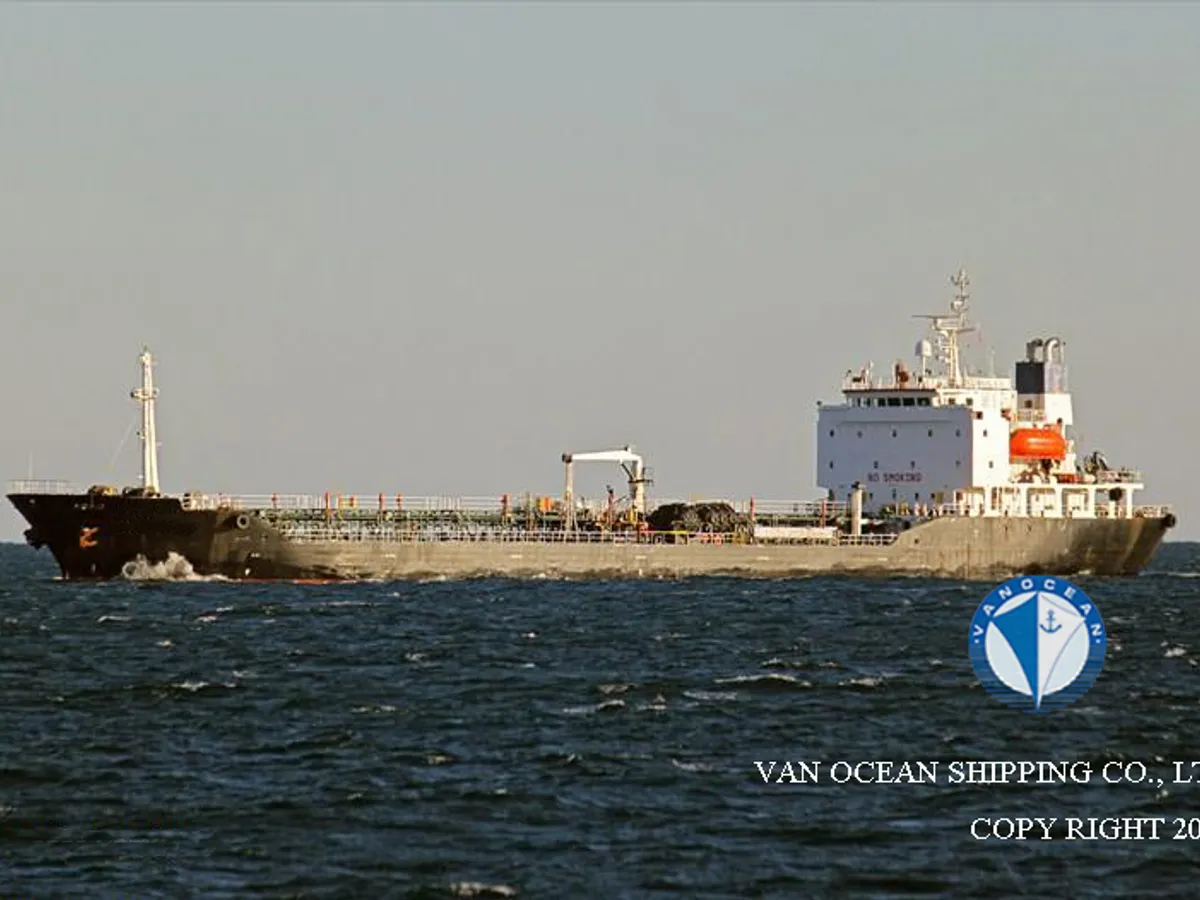 Petroliera/Chimichiera in vendita