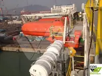 Chiatta adibita ad alloggio in vendita