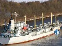 Nave refrigerata in vendita