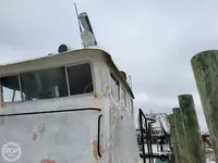 Nave di supporto in vendita