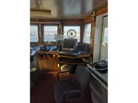 Nave di supporto in vendita