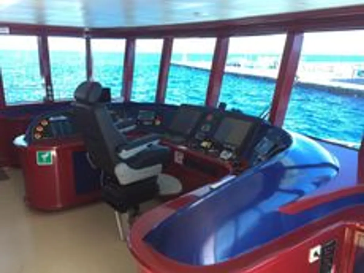 Nave passeggeri in vendita