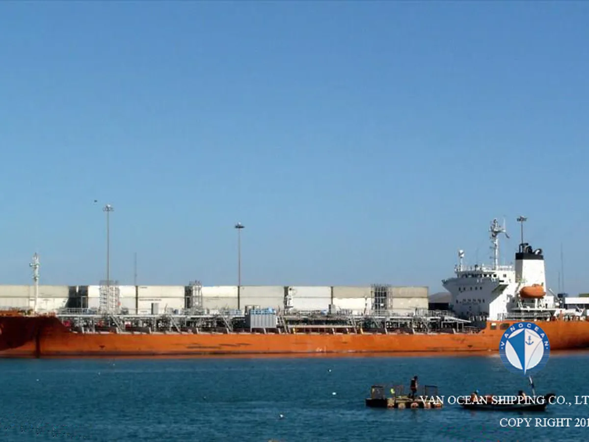Petroliera/Chimichiera in vendita