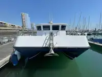 Catamarano in vendita