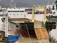 Nave da sbarco, con serbatoi in vendita