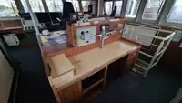 Nave di supporto in vendita