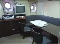 Nave di supporto in vendita