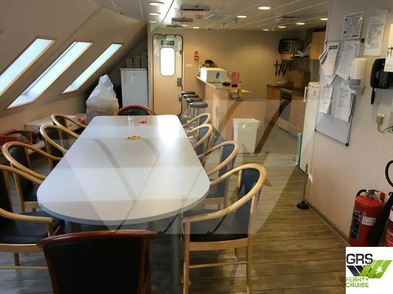Nave RoPax in vendita