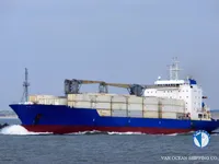 Nave refrigerata in vendita