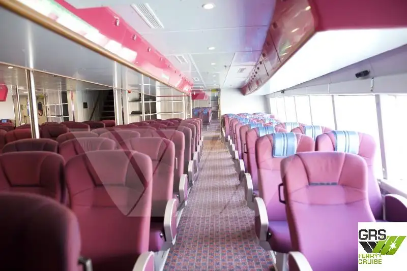 Nave passeggeri in vendita