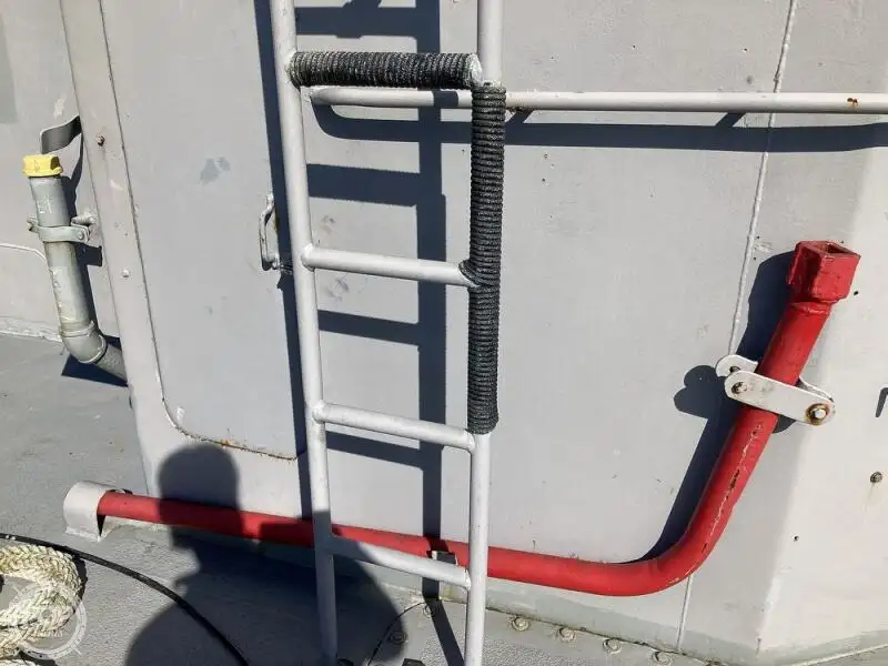 Nave da sbarco, con serbatoi in vendita