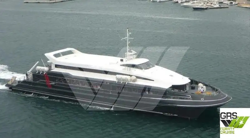 Nave passeggeri in vendita