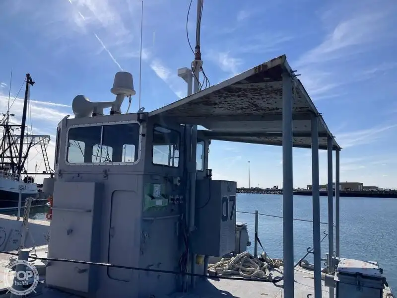 Nave da sbarco, con serbatoi in vendita