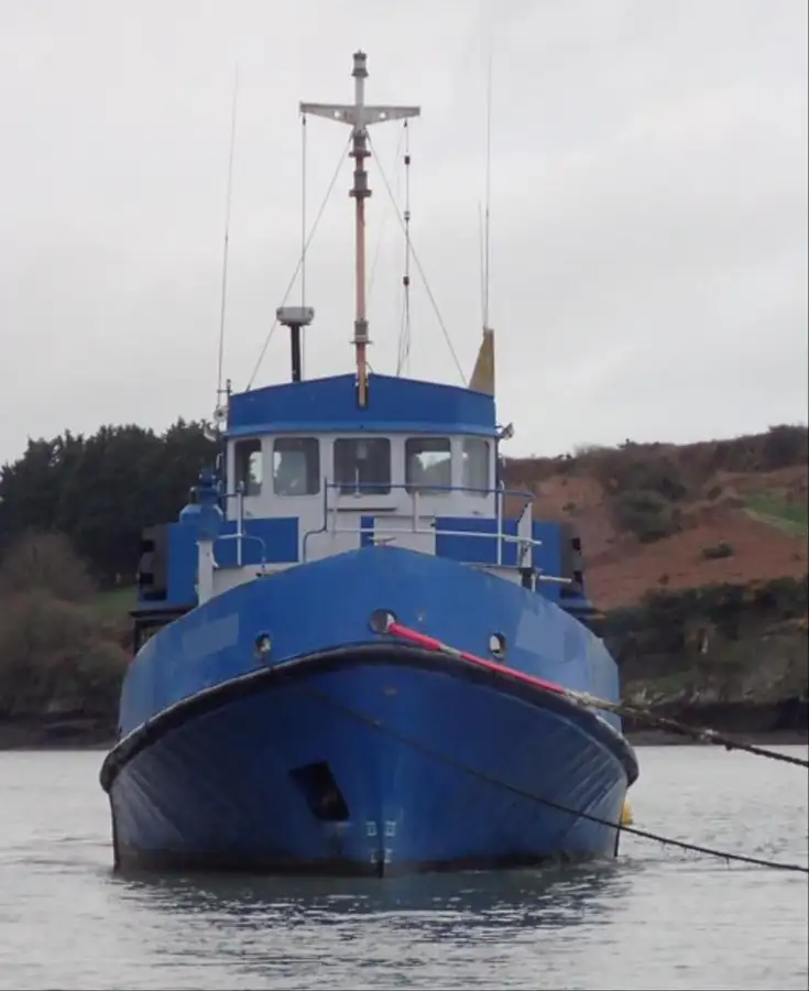 Nave da rilevamento in vendita