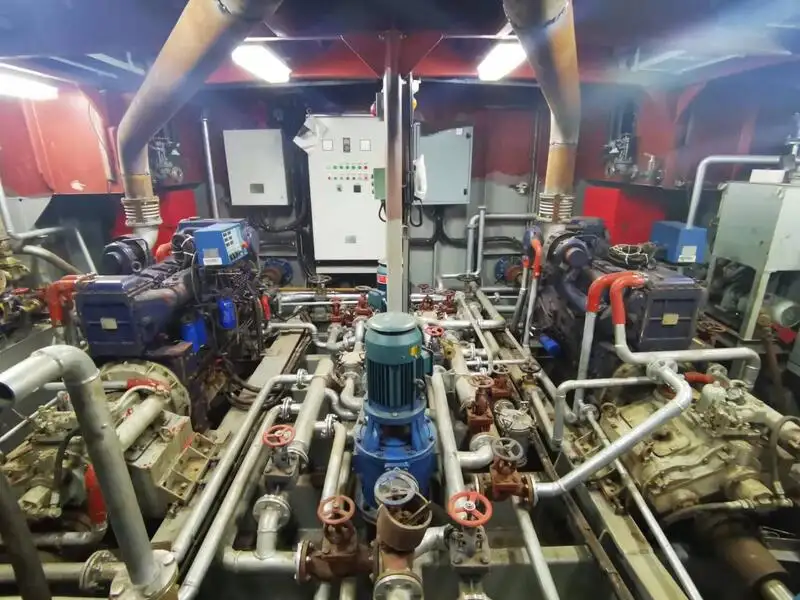 Petroliera/Chimichiera in vendita