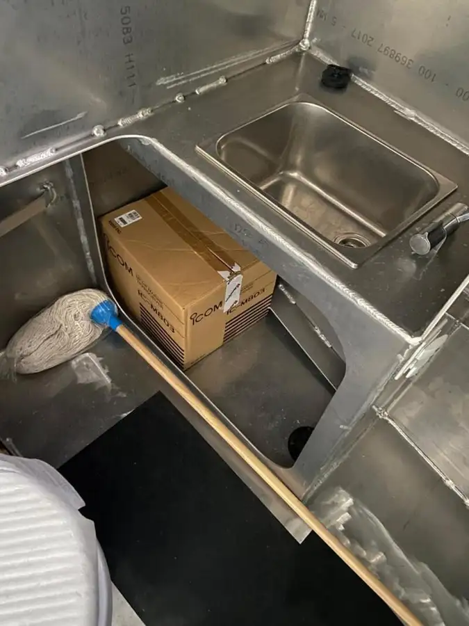 Nave di soccorso in vendita