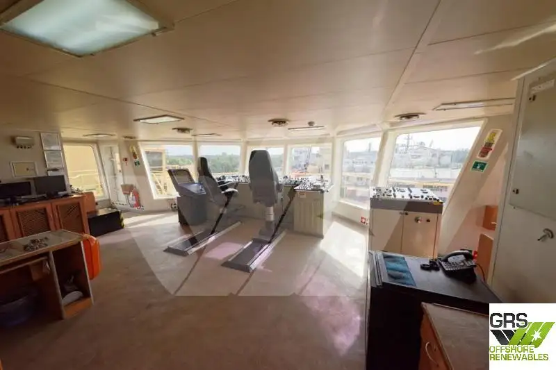 Nave di supporto in vendita