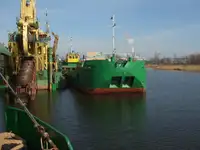 Chiatta in vendita