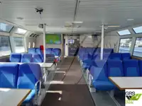 Traghetto in vendita