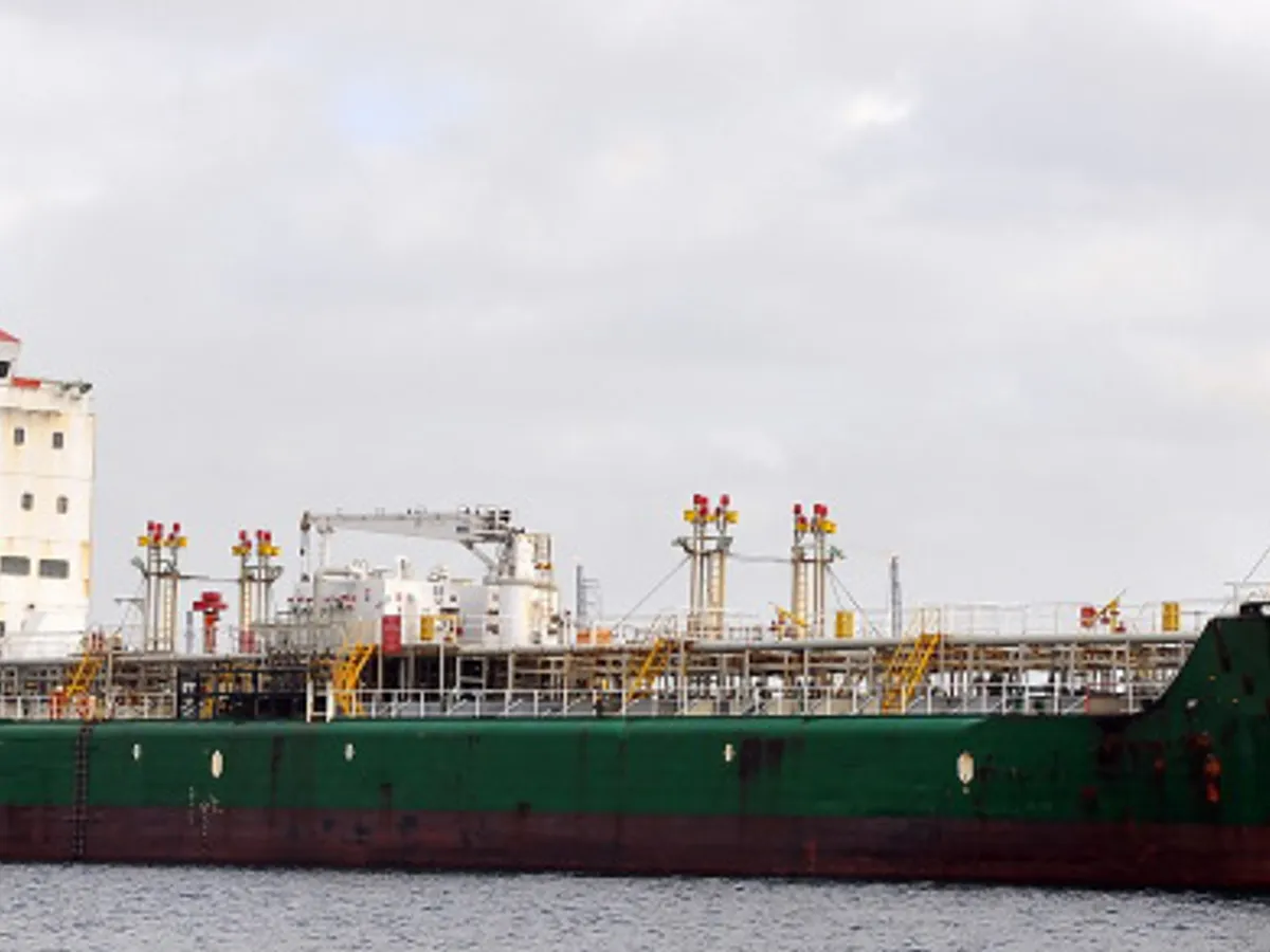 Petroliera/Chimichiera in vendita
