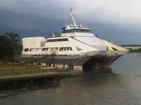 Nave da ricerca in vendita