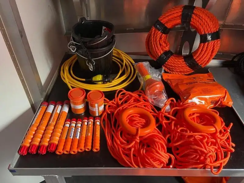 Nave di soccorso in vendita