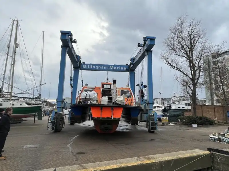 Nave passeggeri in vendita